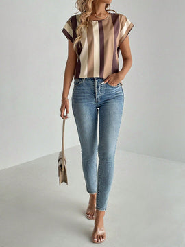 Camisa de manga murcielago con bloques de color y rayas para mujer