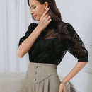 Modely Elegante camisa transparente de malla con estampado floral de verano para mujeres