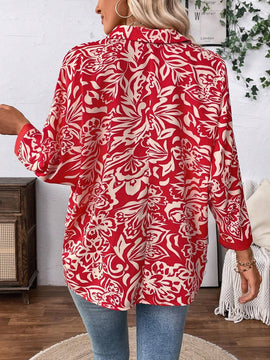 Camisa informal de manga larga para mujer con botones frontales y estampado completo con dobladillo asimetrico
