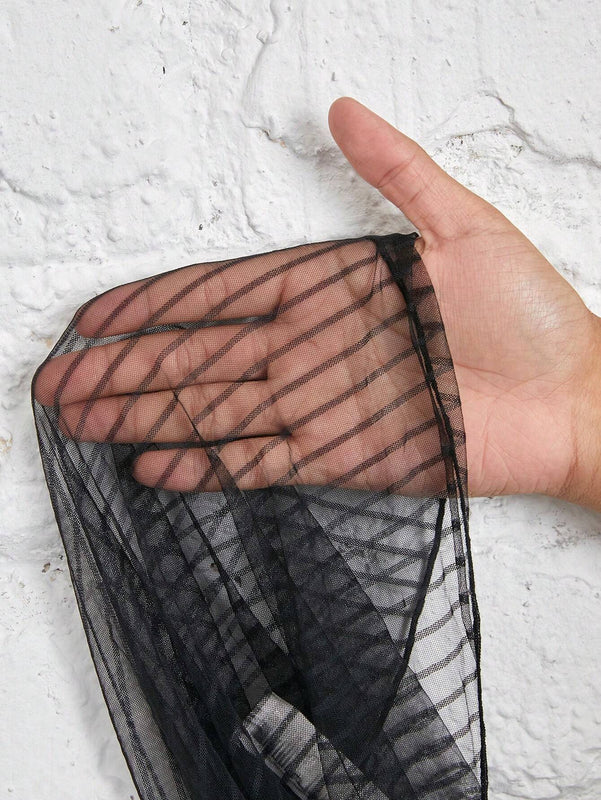 Camisa negra de malla transparente para mujer