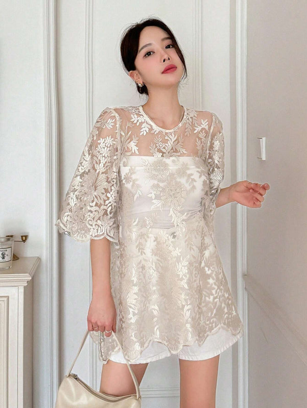 DAZY Blusa amplia de mujer con encaje y mangas cortas