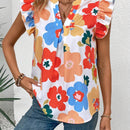 Camisa casual de verano con escote en V con muescas y dobladillo de encaje plisado con estampado floral