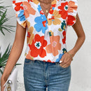 Camisa casual de verano con escote en V con muescas y dobladillo de encaje plisado con estampado floral