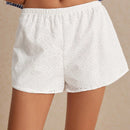 Frenchy Shorts de verano informales blancos para mujer, comodos, lindos, para estar en casa con cintura elastica y bordado de aberturas solido