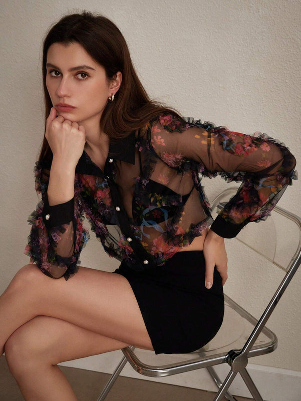 Blusa corta sexy con estampado floral y manga larga de malla transparente para el verano