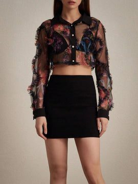 Blusa corta sexy con estampado floral y manga larga de malla transparente para el verano