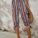 Lune pantalones con diseno geometrico y dobladillo dividido con nudo