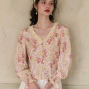 Simple Retro Camisa casual de mujer con parche floral y cuello en V