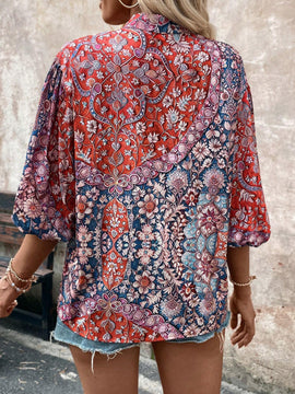 Camisa de mujer con cuello de pie y estampado colorido (patron aleatorio)