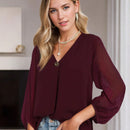Camisa de manga tres cuartos con puntos suizos plisados y escote en V para mujer