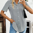 Essnce Camisa de mujer de manga corta con rayas y dobladillo dividido con dobladillo curvo