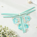 Panty floral con encaje y abertura en la entrepierna