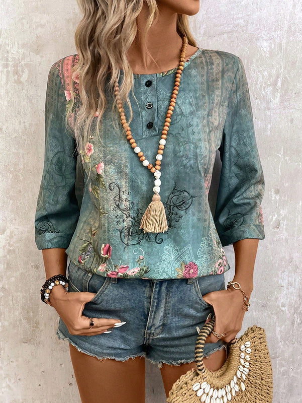 Camisa floreada de corte holgado para mujer con cuello redondo y mangas 3/4, ideal para vacaciones de primavera/verano