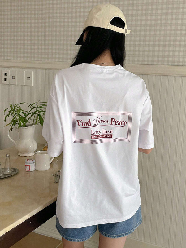 Camiseta casual de mujer para el verano con cuello redondo estampado con eslogan y hombros caidos