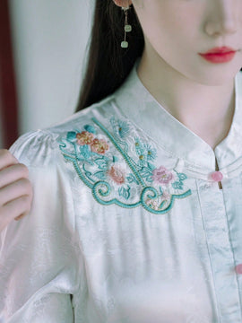 Nueva camisa blanca con bordado chino estilo todo combinable, con elementos bordados de la dinastia Han China