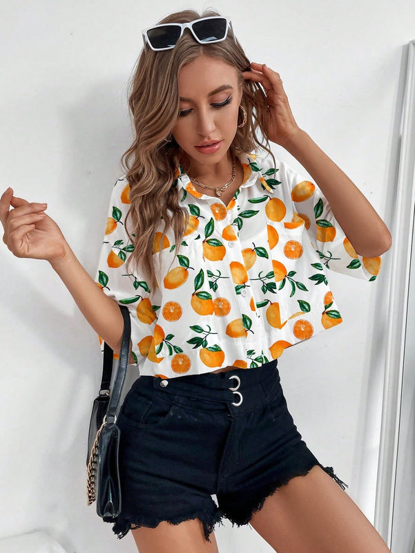 Camisa informal de manga corta con botones individuales para mujer con estampado recortado al azar para el verano