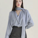 DAZY Blusa elegante con cuello de gargantilla, hombros caidos y diseno solido