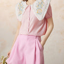 Camisa de manga corta para mujer de flores bordadas suelta y de ajuste holgado para todas las ocasiones que reduce la edad