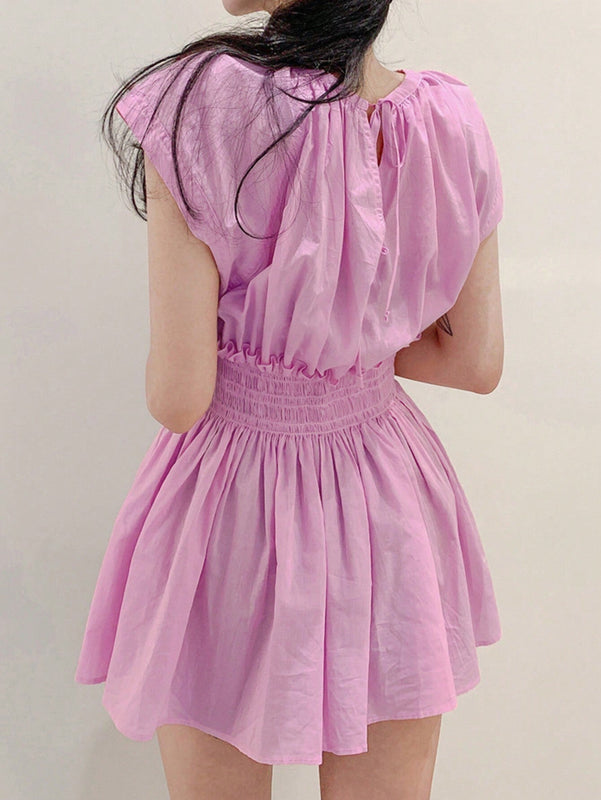 DAZY Camisa femenina con mangas anchas con alas, cintura fruncida y pliegues, ideal para verano