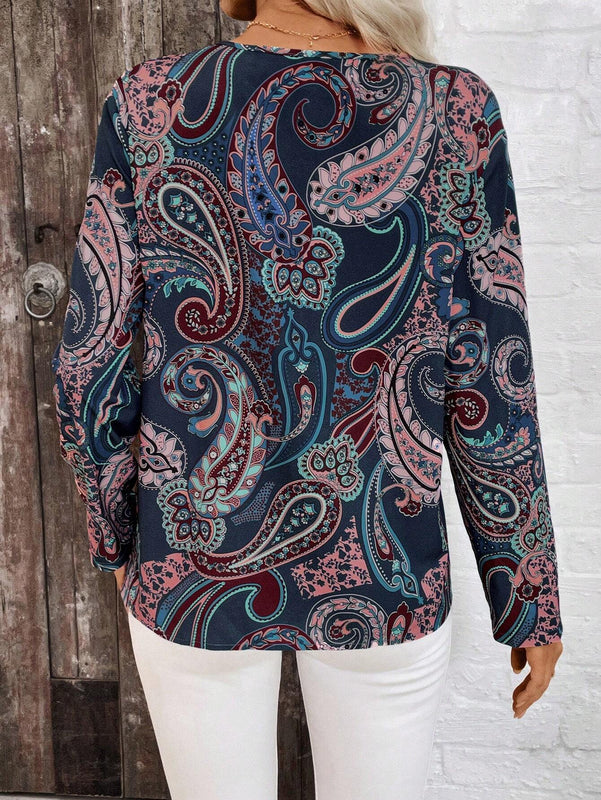 Camisa casual de vacaciones para mujeres con cuello redondo, mangas largas y estampado de cachemira impreso