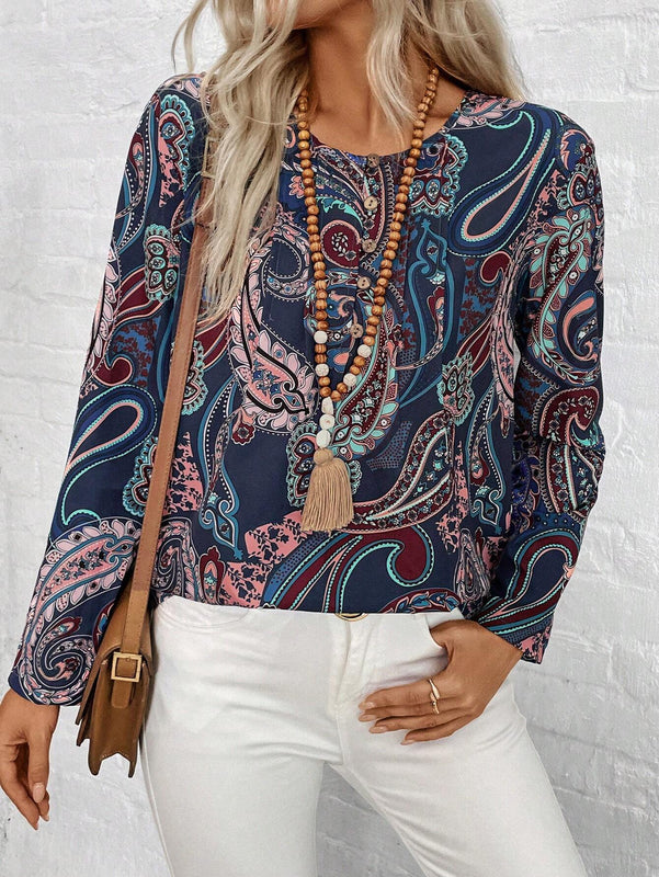 Camisa casual de vacaciones para mujeres con cuello redondo, mangas largas y estampado de cachemira impreso