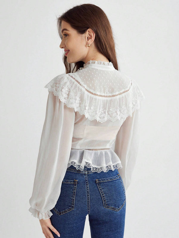 Enchnt Blusa de manga murcielago con ribete de volantes de encaje contrastante y peplum sin sujetador