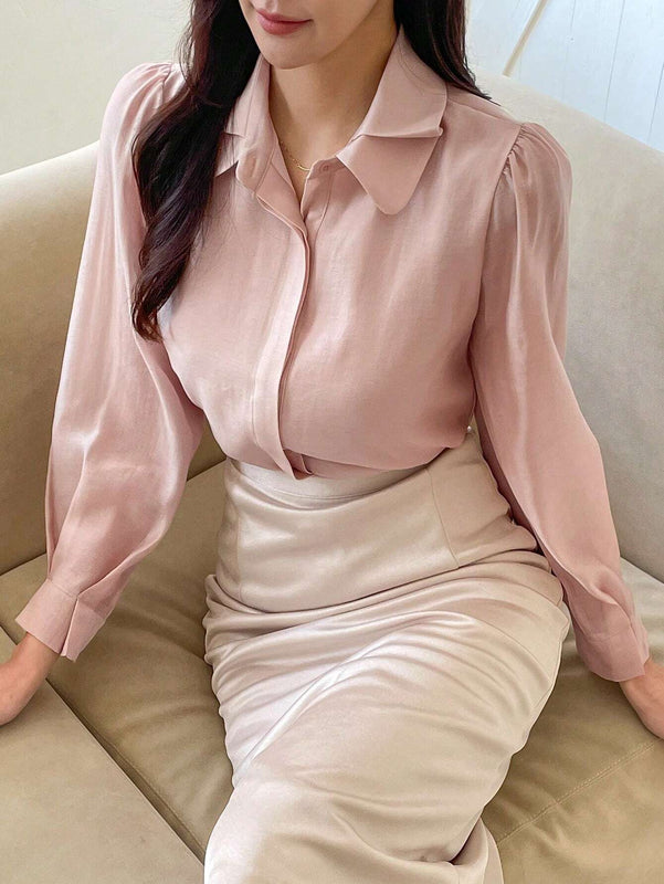 DAZY Camisa de mujer con botones y mangas largas plisadas