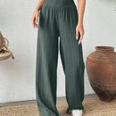 Pantalones negros comodos para mujer