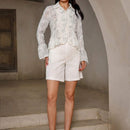 Camisa de manga de campana con corte aleatorio y diseno unico para estilizar la cintura, con flores al estilo frances para adelgazar