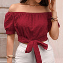 Camisa elegante, suave y encantadora de manga corta para mujer con hombros descubiertos y cintura atada