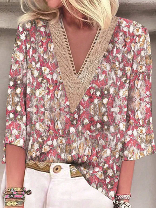 Blusa de mujer con mangas 3/4 de estampado floral completo y remiendo de flor con cuello en V