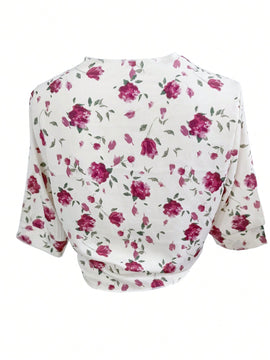 Blusa estampada con diseno floral y lazo en la parte delantera