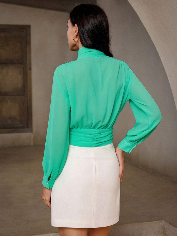 Blusa corta de moda de manga larga de chifon con lazo de cinta para atar para atuendos casuales de verano de mujer
