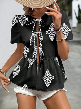 Camisa de manga corta con lazos delanteros con estilo bohemio de moda para mujer con mangas abullonadas