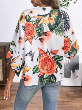 Blusa de manga murcielago con estampado tropical para el verano