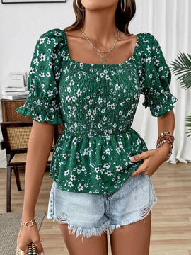 Blusa de volantes con mangas abullonadas y estampado floral para las vacaciones de verano