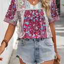 EMERY ROSE Camisa de manga corta con estampado de flores en todas partes y cuello en V para mujer, ideal para vacaciones informales