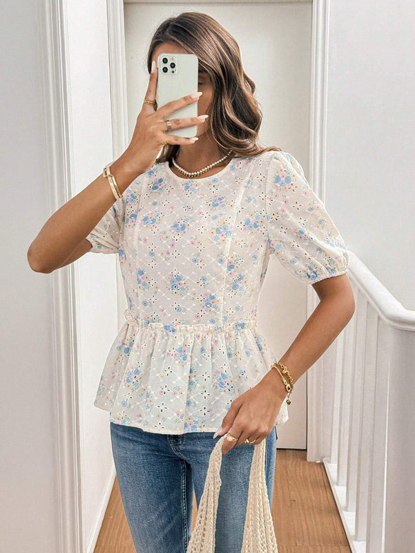 Camisa corta de mangas cortas para mujer, impresa con frente anudado para usar en el dia a dia
