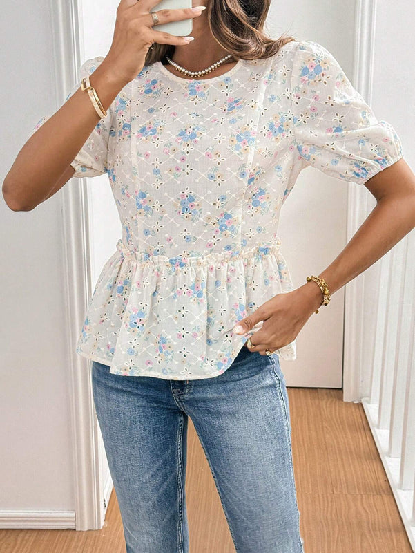 Camisa corta de mangas cortas para mujer, impresa con frente anudado para usar en el dia a dia