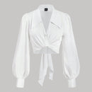 Camisa elegante de moda suave para mujer con cuello blanco, mangas abullonadas de largo completo, cruzada con lazo de cinta y lazo de lazo, blusa