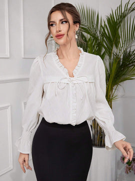Top largo texturizado de manga larga para mujer con lazo frontal plisado de encaje, simple y casual, perfecto para vacaciones