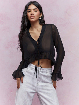 MISSGUIDED Blusa corta con volantes y vuelo transparente en dobladillo y mangas