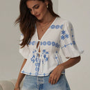 Blusa estampada con cuello en forma de corazon y mangas cortas con lazo delantero, para uso diario casual