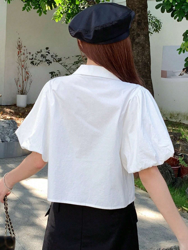 DAZY Camisa de mujer con cuello a rayas, mangas abullonadas, lazo y plisado