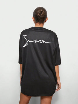 SUMWON WOMEN Camiseta de jersey oversize con hombros caidos y grafico