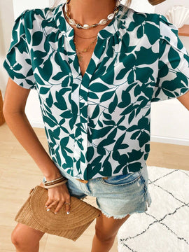 Camisa casual con estampado de plantas, cuello en V y mangas acampanadas para mujeres de vacaciones