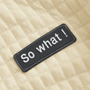 Ezwear capucha crop con slogan con parche con cordon delantero de hombros caidos