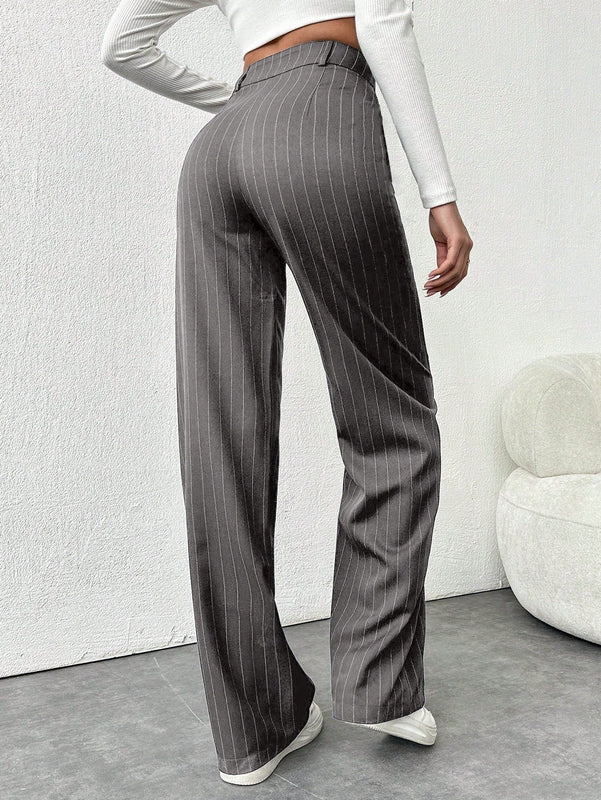 Tall pantalones sueltos de traje a rayas con botones delanteros, uso casual de todos los dias