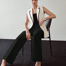Motf premium pantalones de pierna ancha con bolsillo inclinado, detalle de boton y costuras frontales en color dorado solido