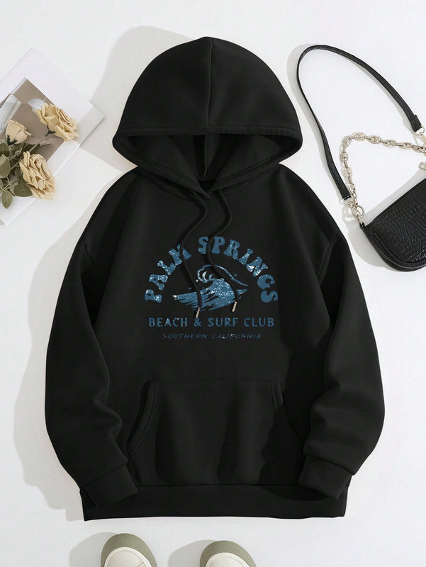 Ezwear sudadera con capucha con estampado ondulado y estampado de letra